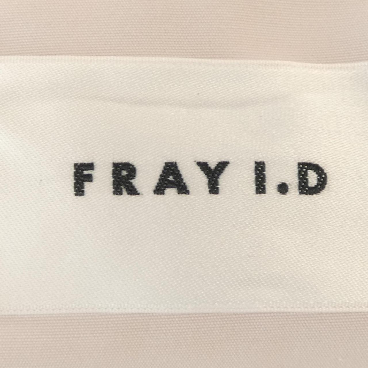 フレイアイディー FRAY I.D コート