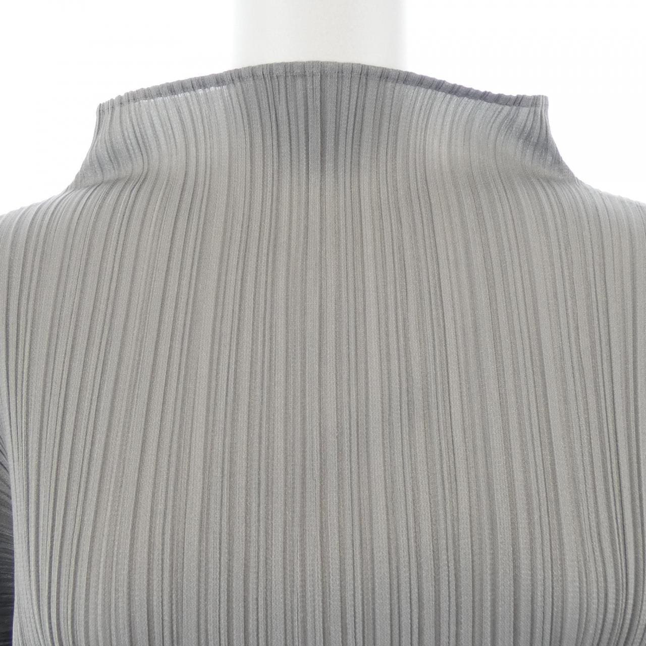 プリーツプリーズ PLEATS PLEASE トップス