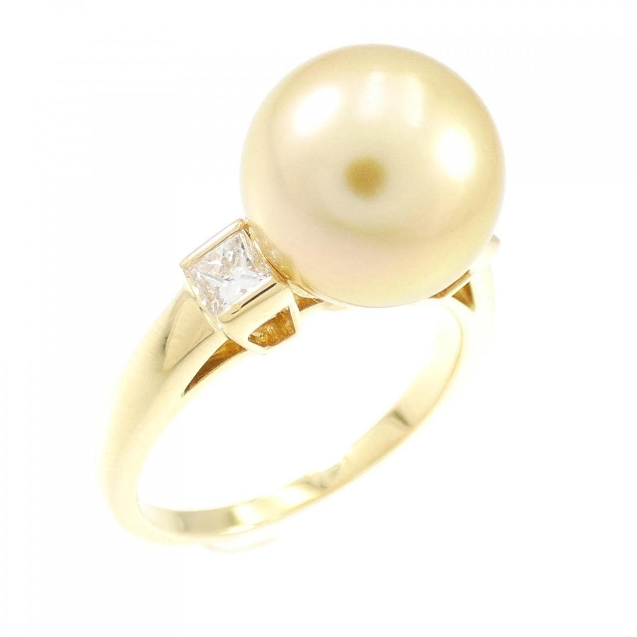 MIKIMOTO White Butterfly Pearl ring 10.4mm