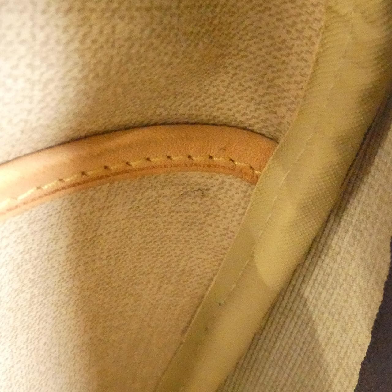 LOUIS VUITTON Monogram Trouville M42228 包
