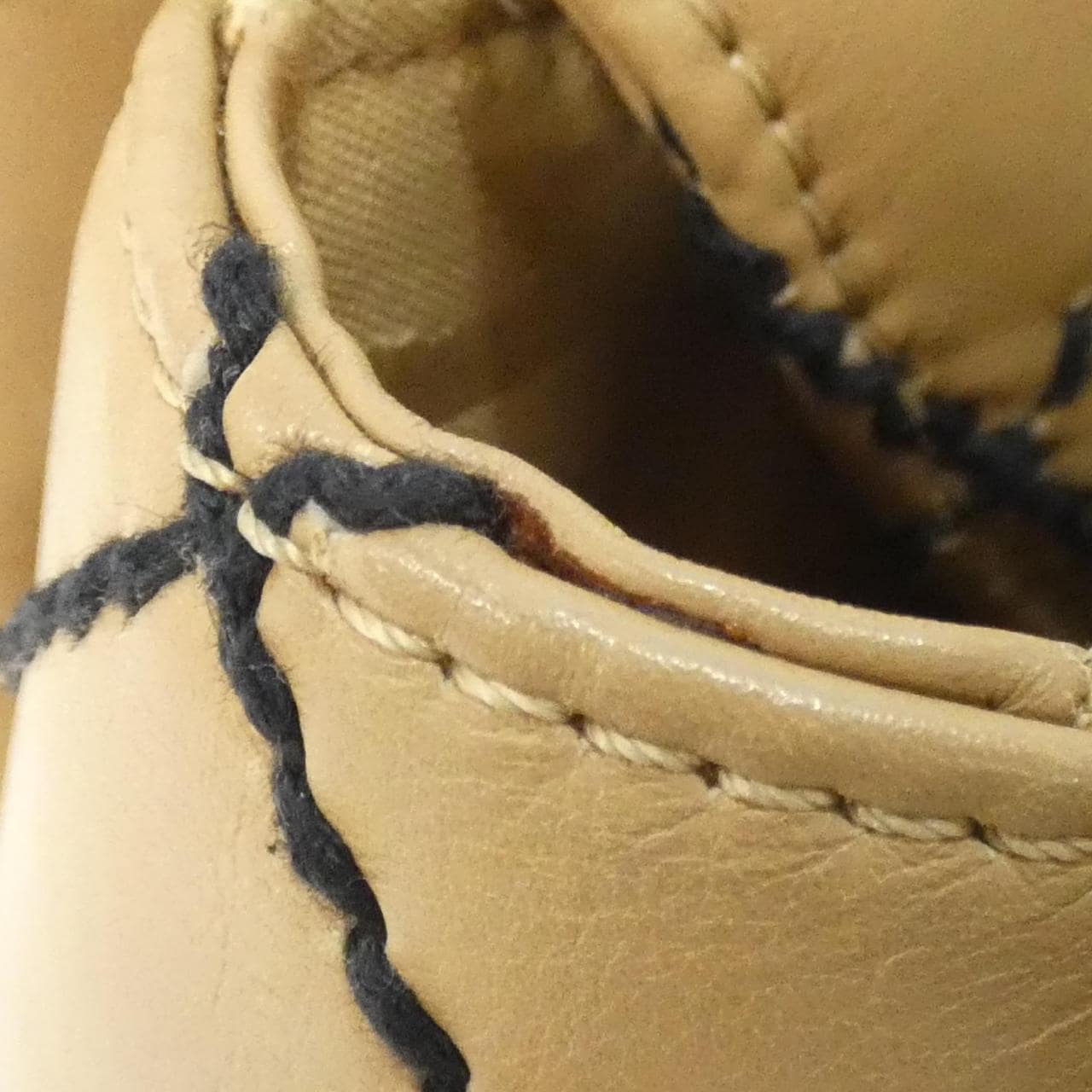 【ヴィンテージ】シャネル ワイルドステッチ ライン 16799 ショルダーバッグ