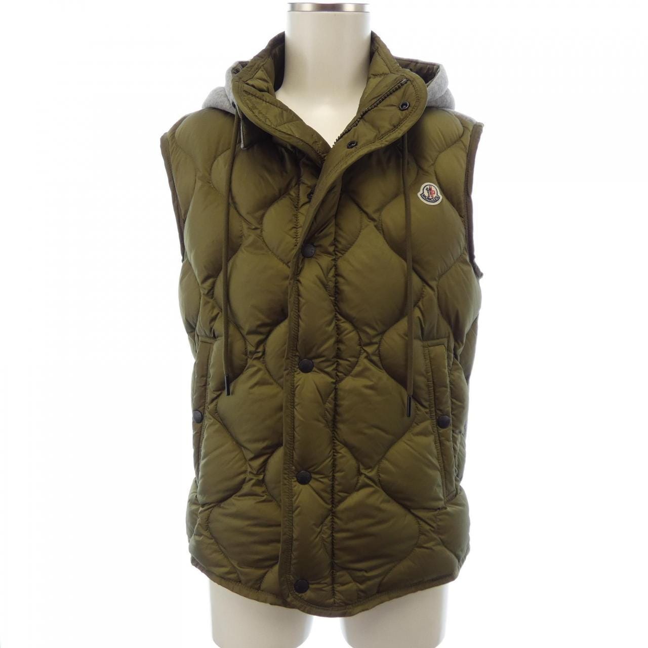 モンクレール MONCLER 20918413000 ダウンベスト