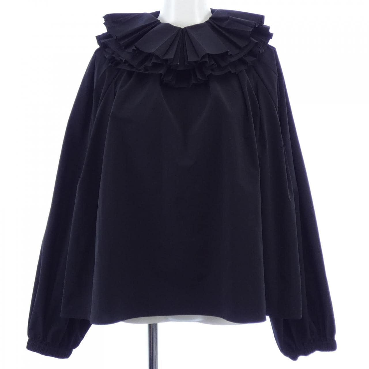 シーニュ Cygne トップス