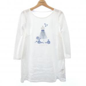 トゥービーシック TO BE CHIC Tシャツ