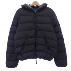 デュベティカ DUVETICA ダウンジャケット