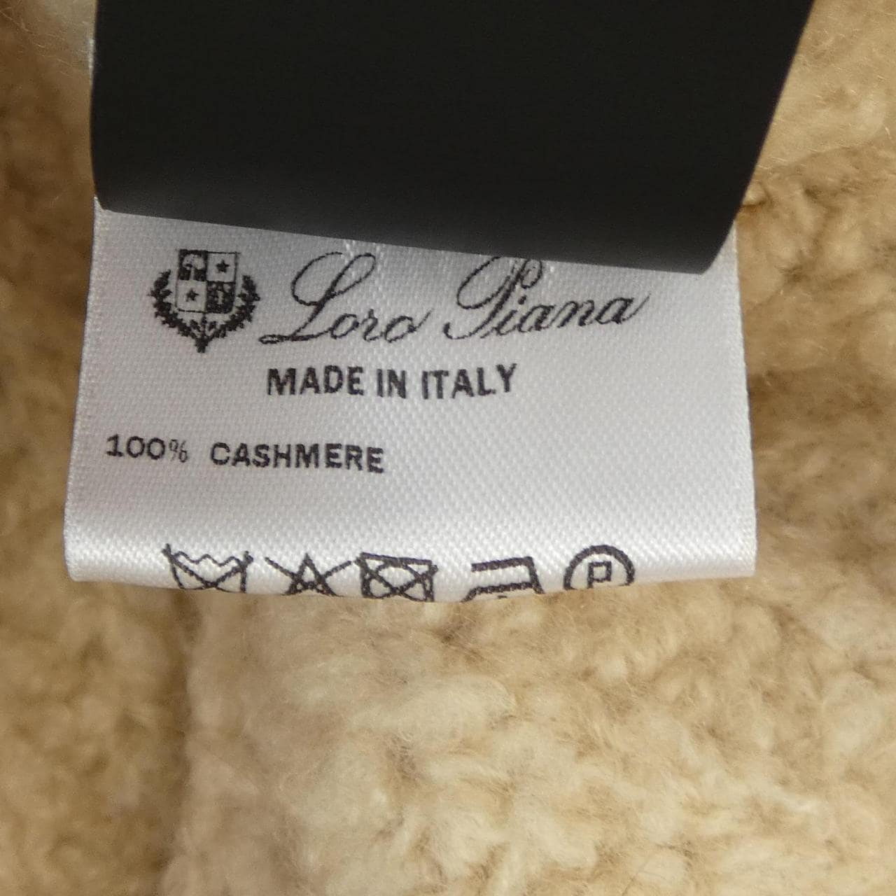 ロロピアーナ Loro Piana FAM6680 ニット