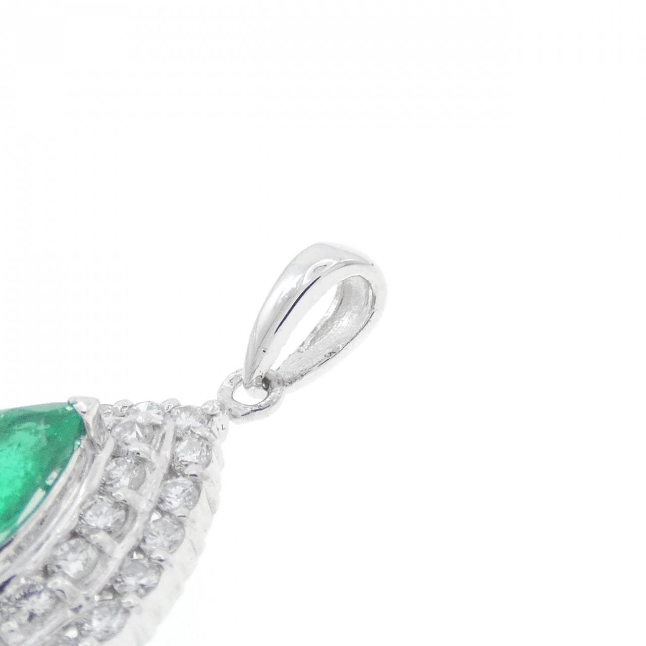 PT900 Emerald Pendant 0.88CT