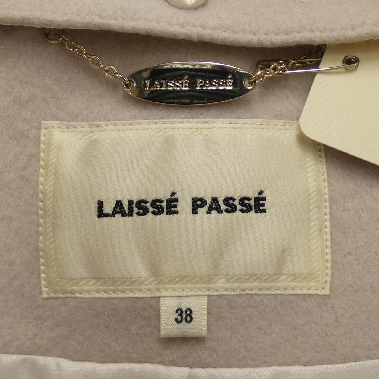 レッセパッセ LAISSE PASSE コート