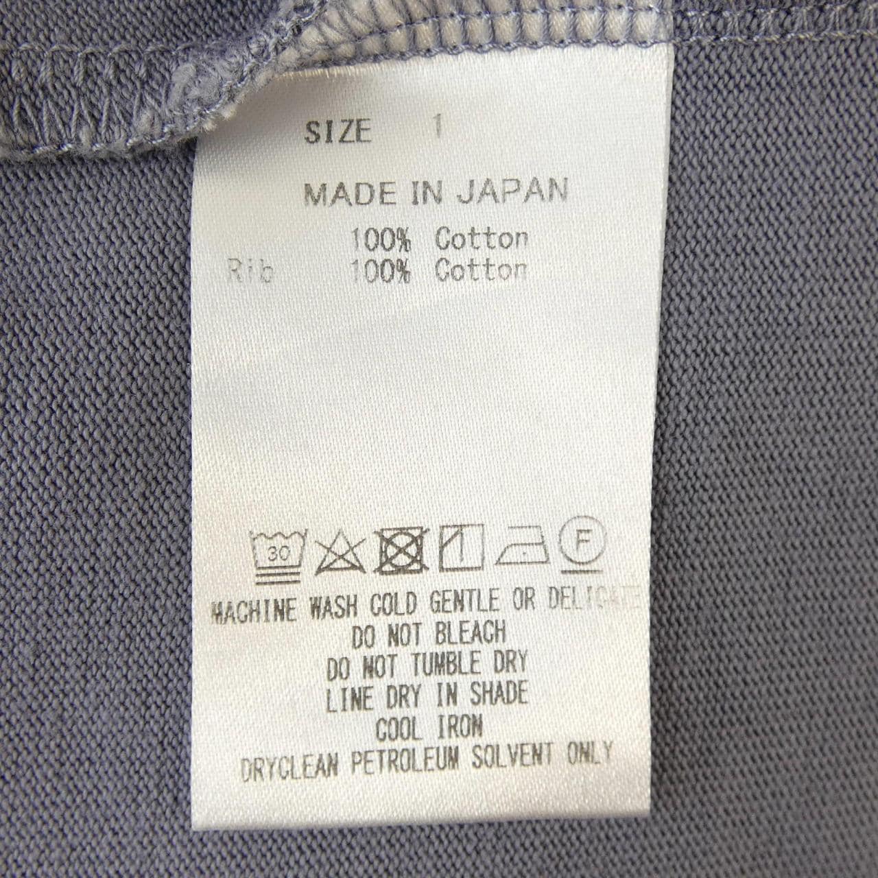 マーカ MARKA Tシャツ