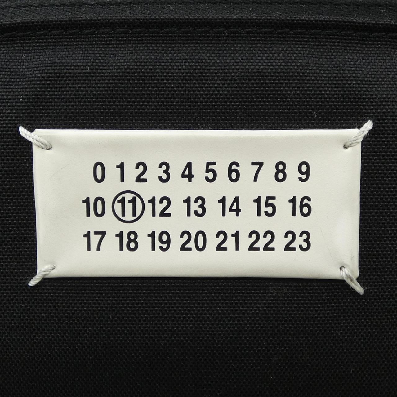 メゾンマルジェラ Maison Margiela SB1WG0040 BAG