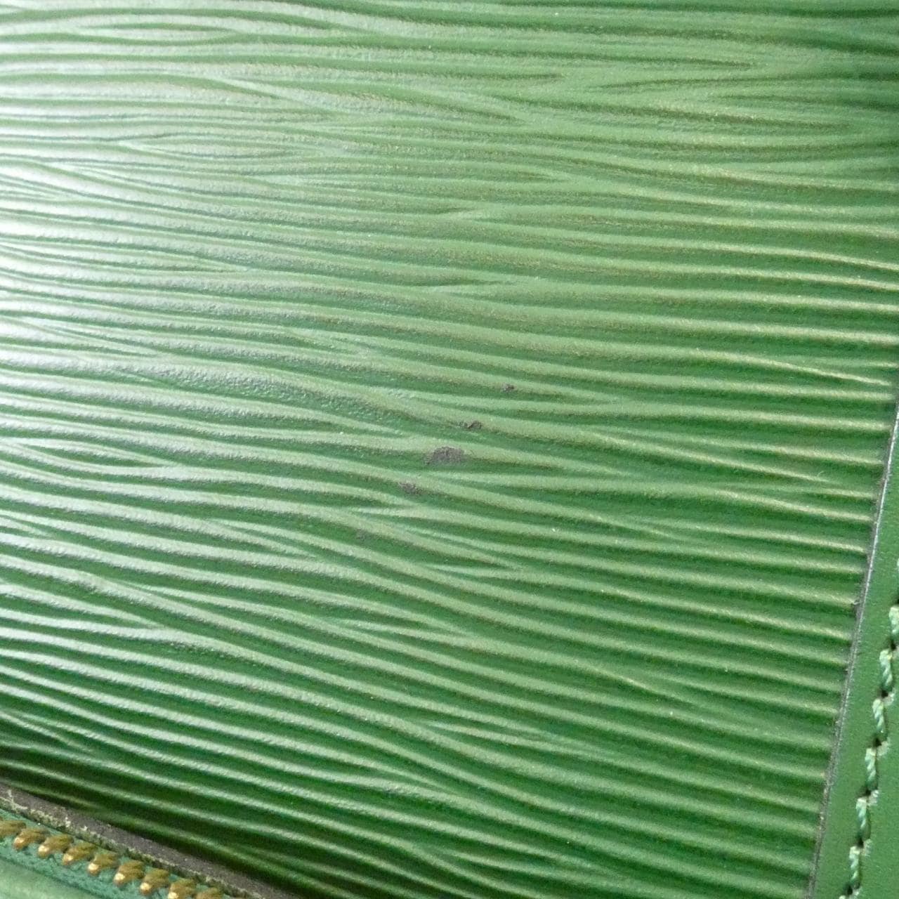 ルイヴィトン エピ スフロ M52224 バッグ