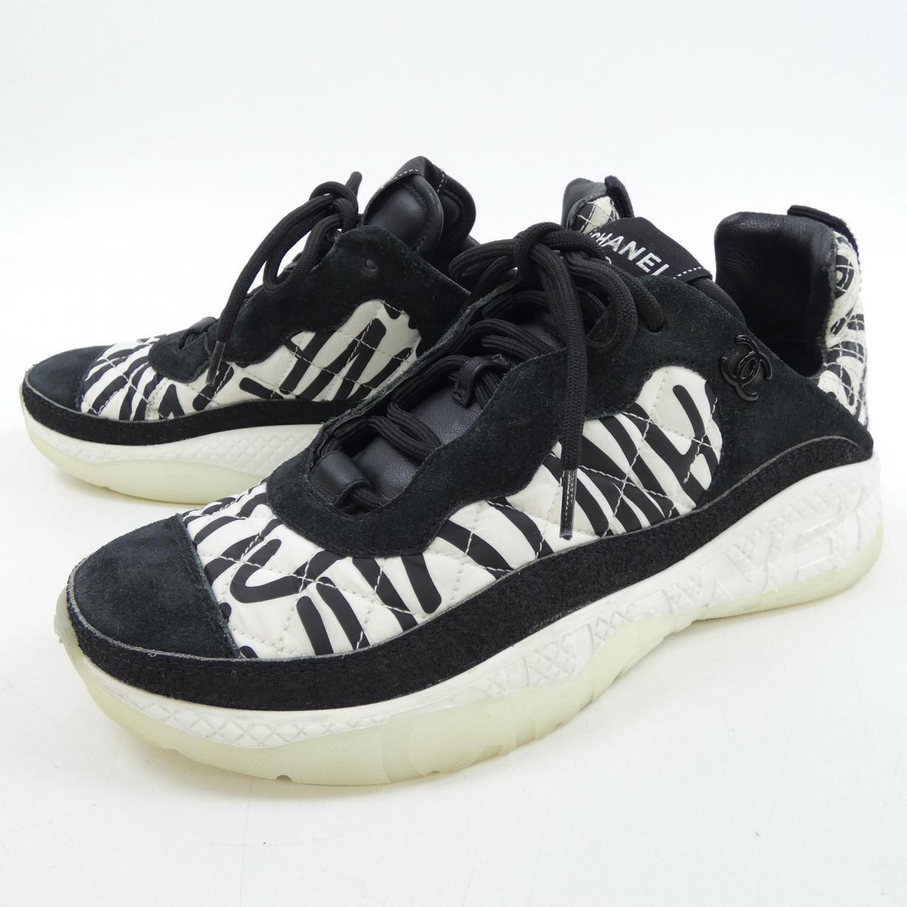 シャネル CHANEL スニーカー