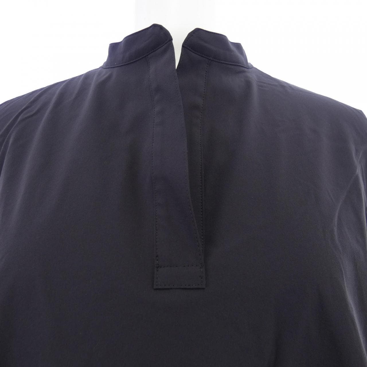 アンタイトル UNTITLED トップス