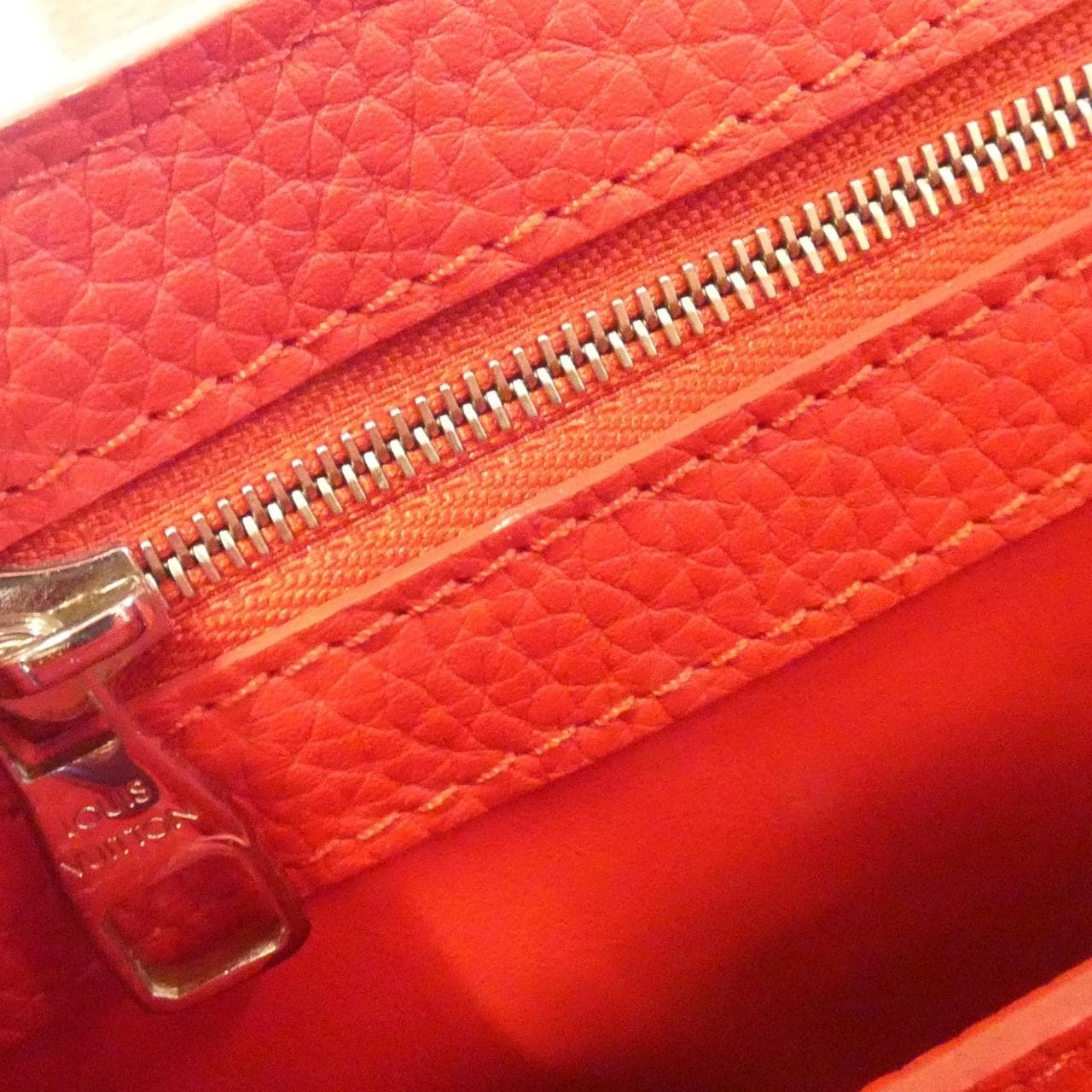 ルイヴィトン カプシーヌ MM M42237 バッグ