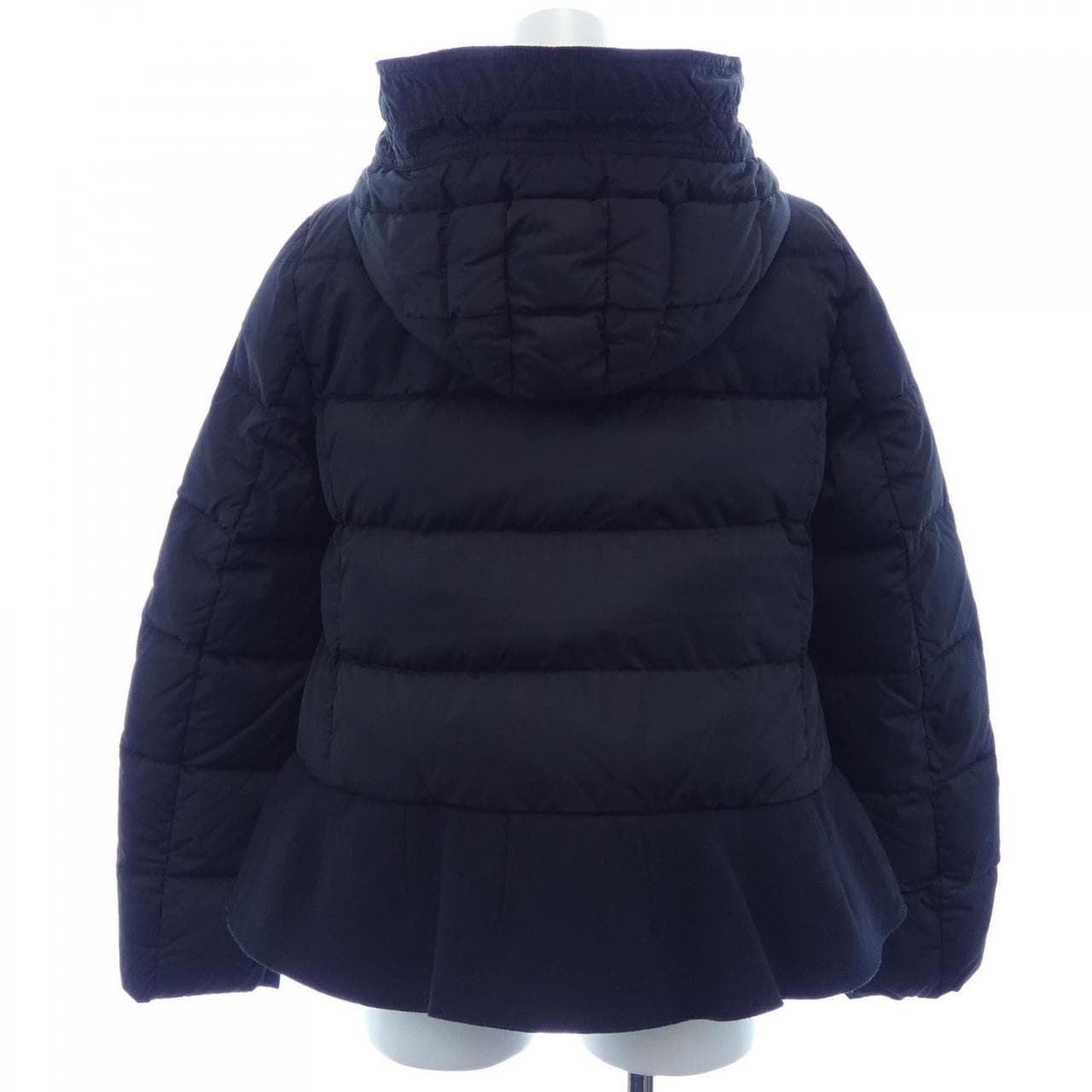 モンクレール MONCLER NESEA ダウンジャケット