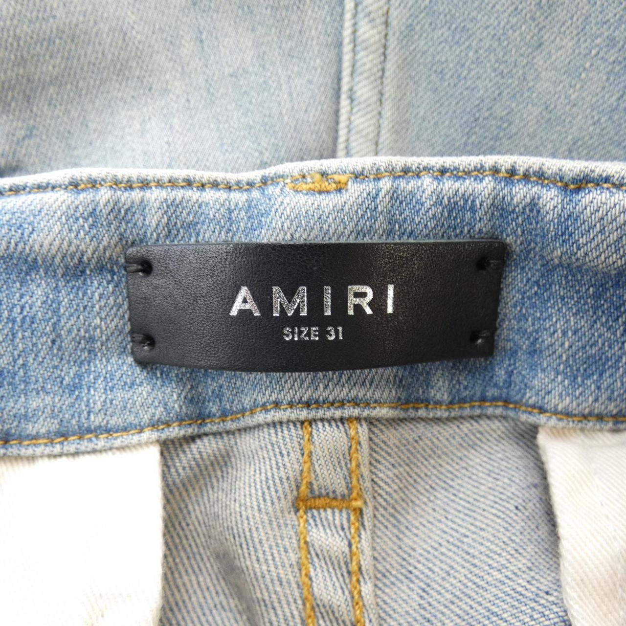 AMIRI牛仔裤