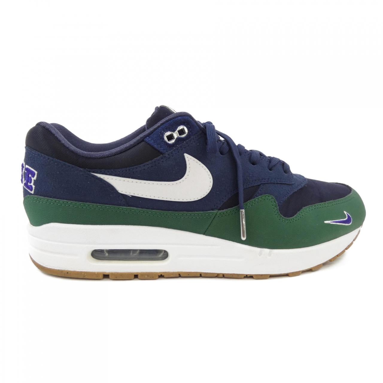 ナイキ NIKE スニーカー