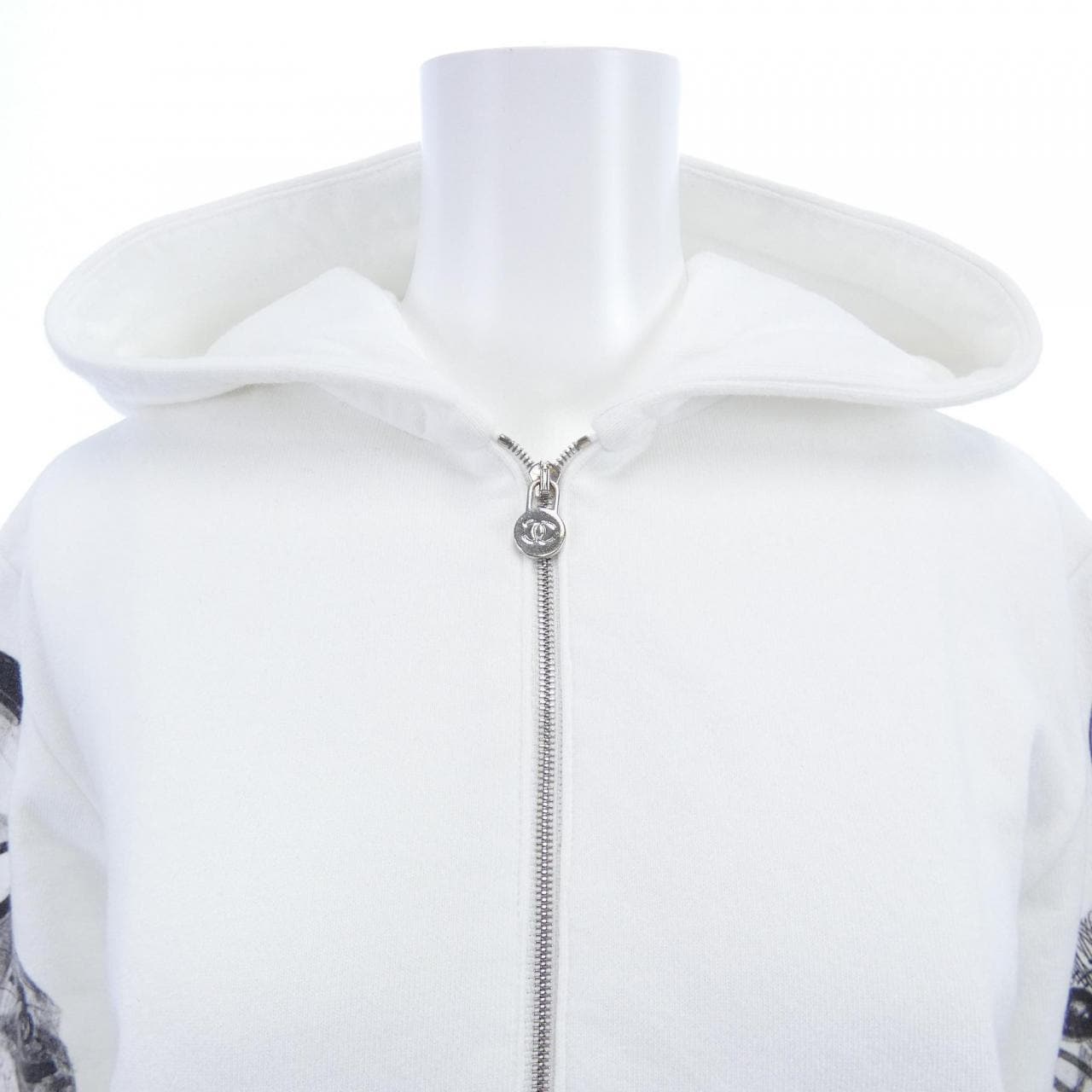 シャネル CHANEL 宇宙飛行士 P57464K07601 17K パーカー