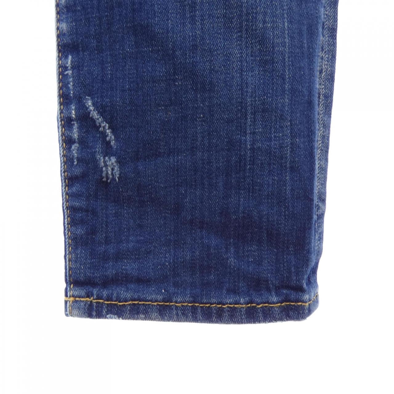 ディースクエアード DSQUARED2 S71LB1265 ジーンズ