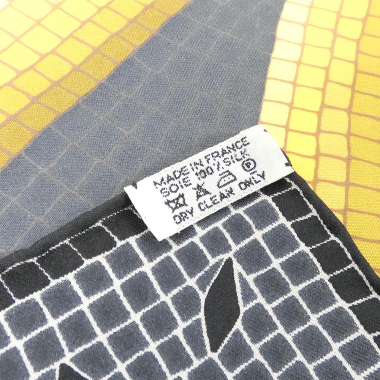 エルメス CAVE FELEM カレ スカーフ