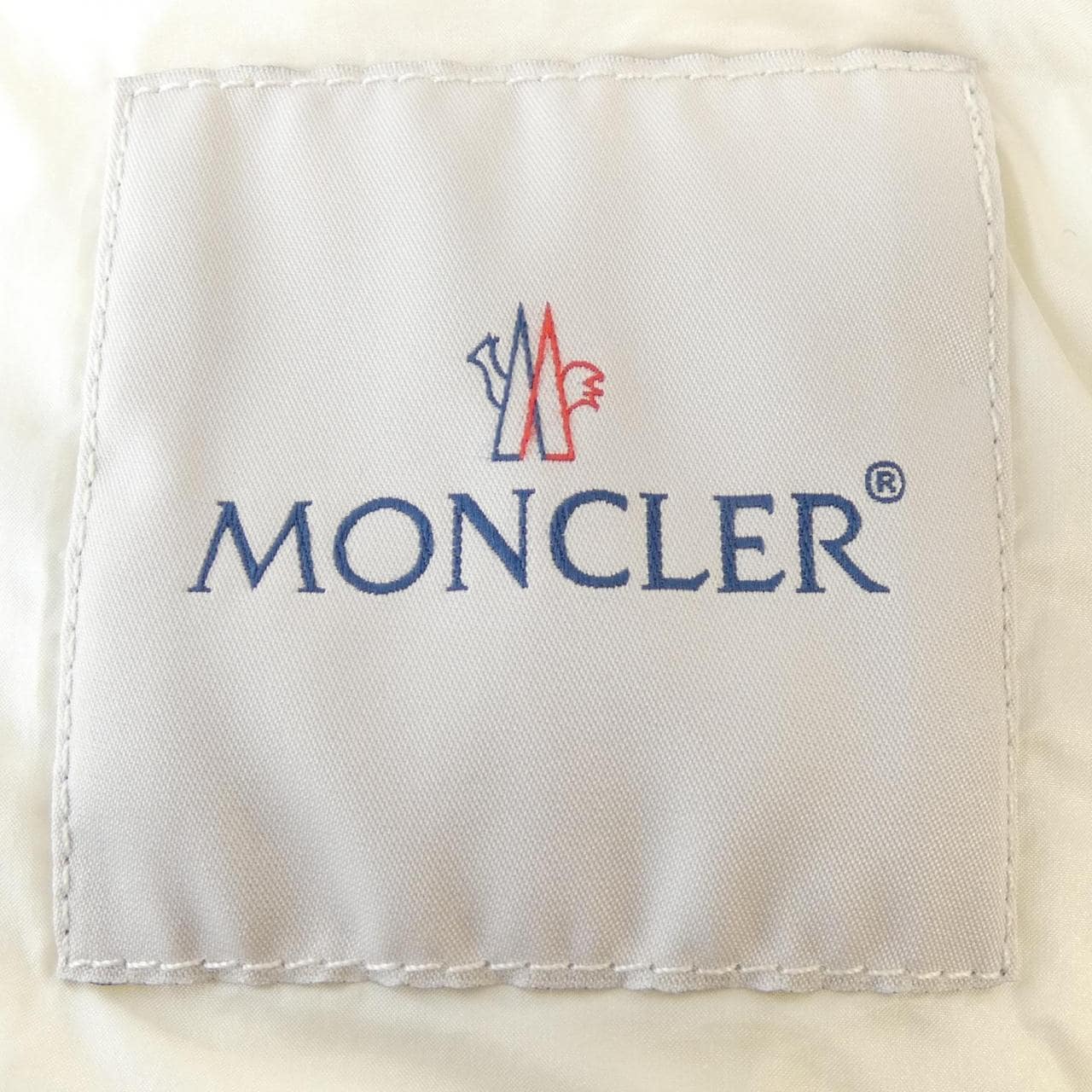 MONCLER BLENNIE down jacket
