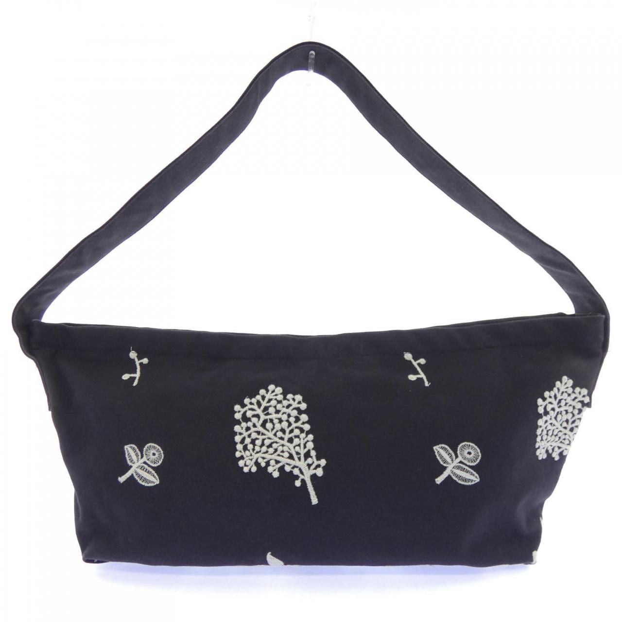 ミナペルホネン mina perhonen forestparade BAG