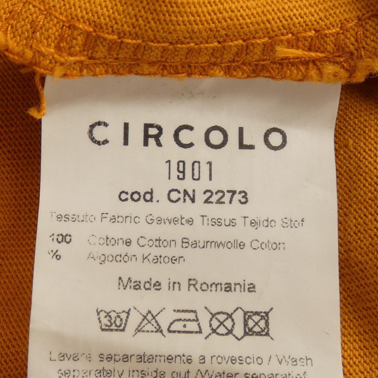 チルコロ 1901 CIRCOLO 1901 Tシャツ