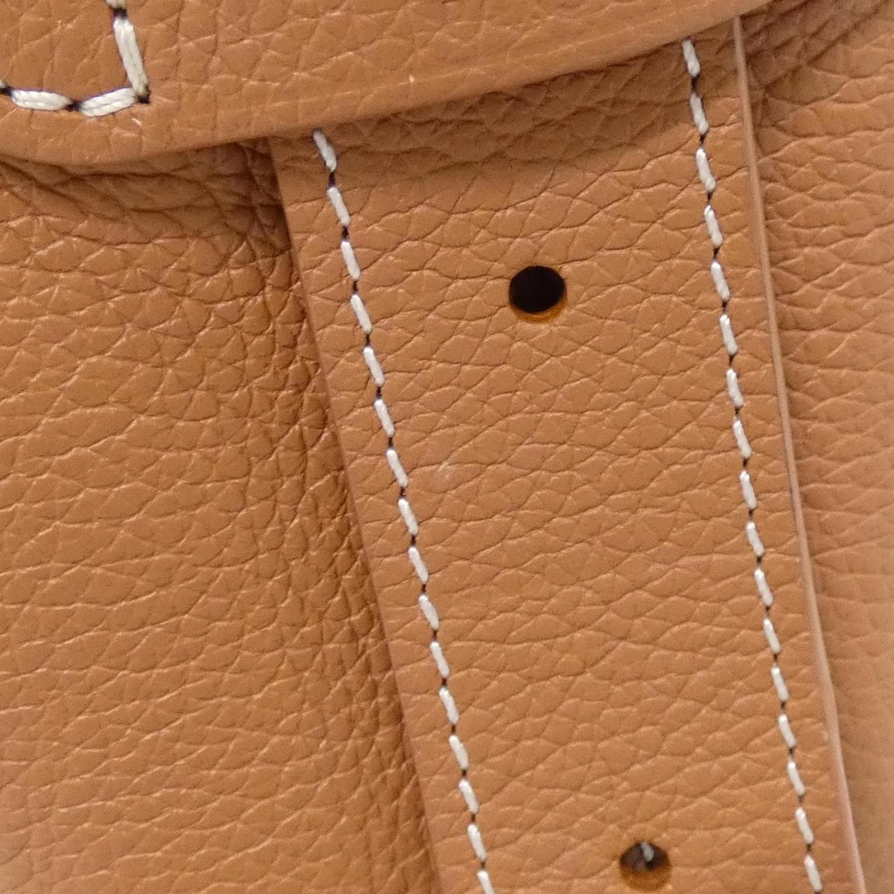 LOUIS VUITTON Low Key Hobo MM M24974 单肩包
