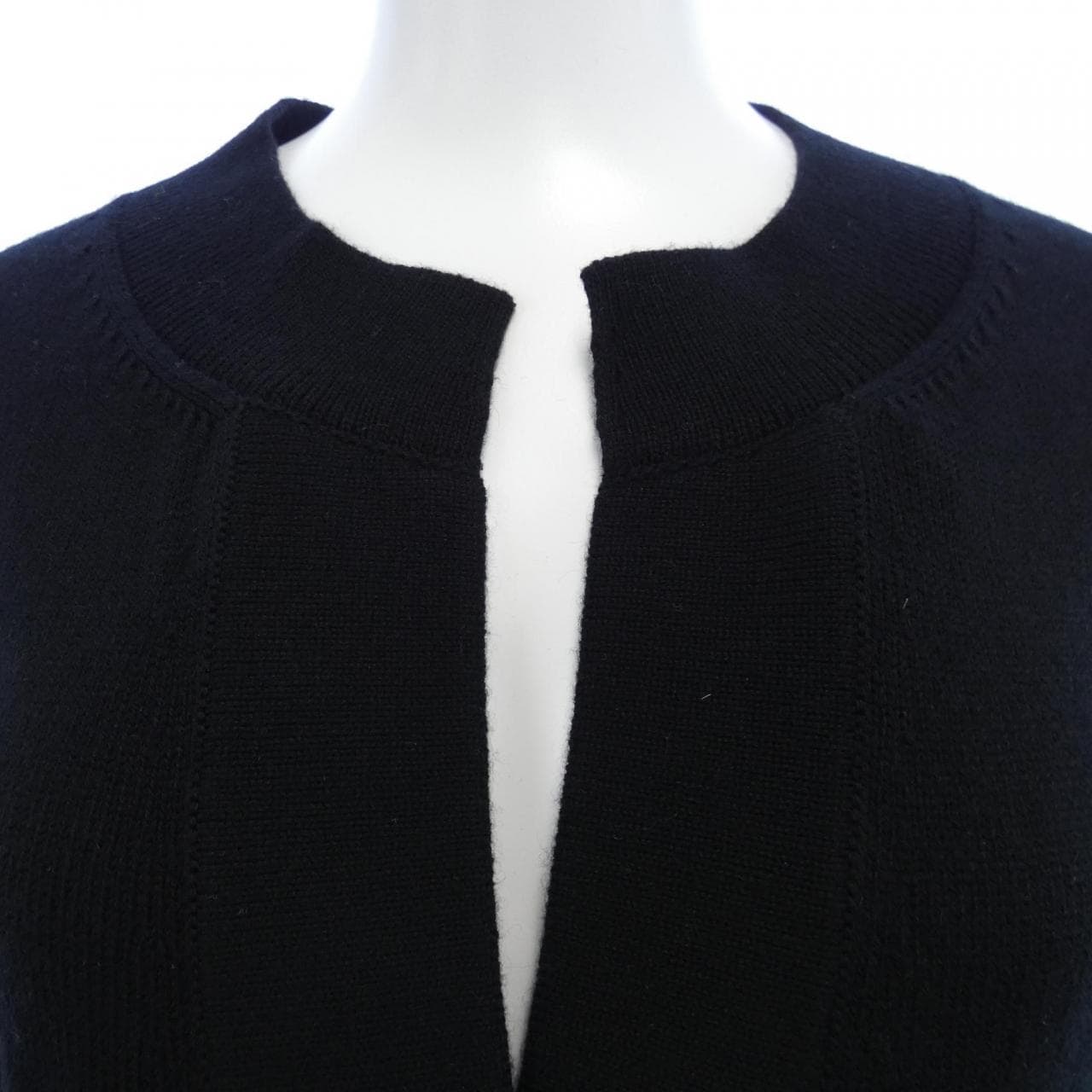 シャネル CHANEL P72975K10512 22A カーディガン