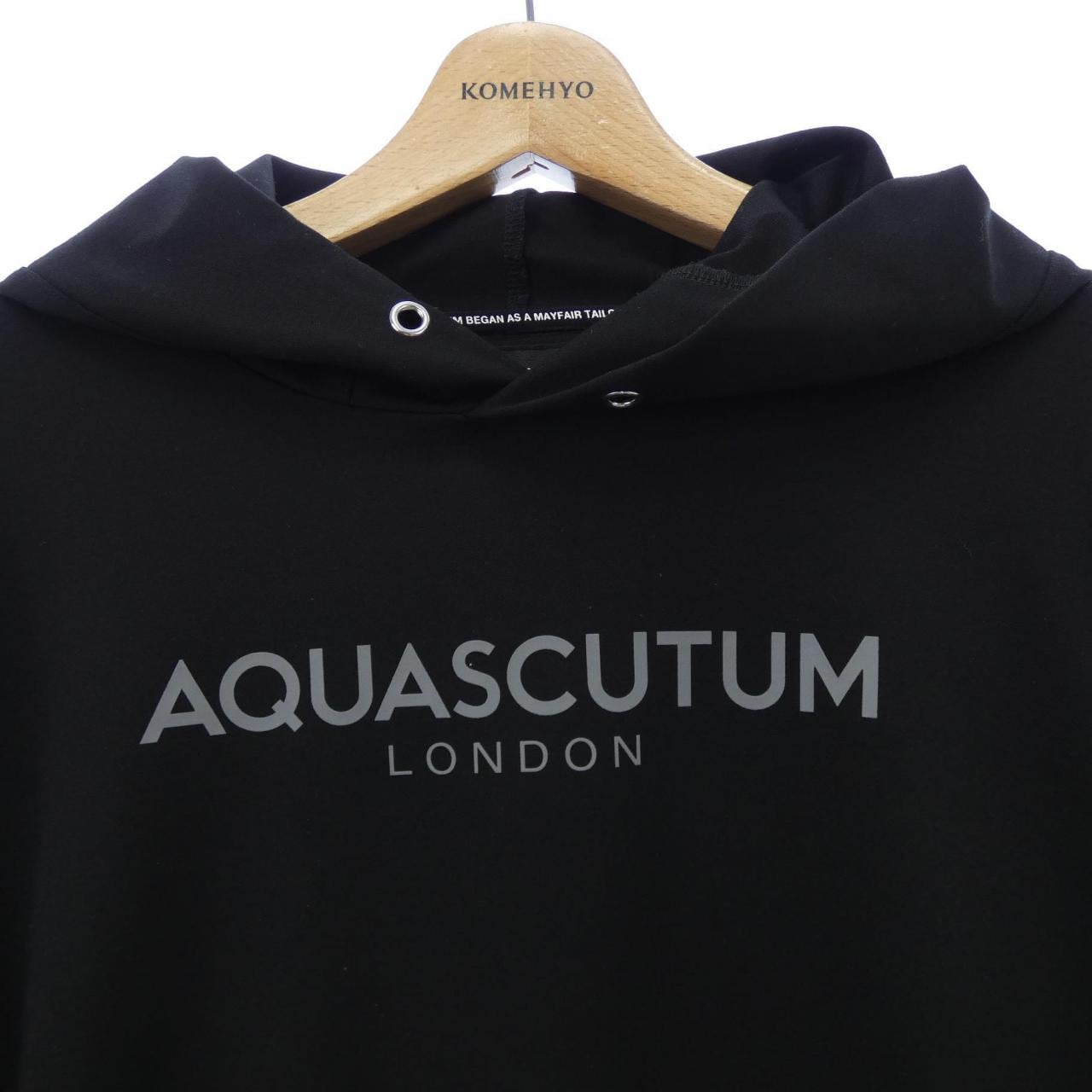アクアスキュータム Aquascutum パーカー