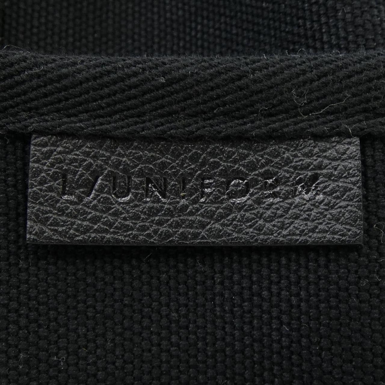 L/UNIFORM BAG