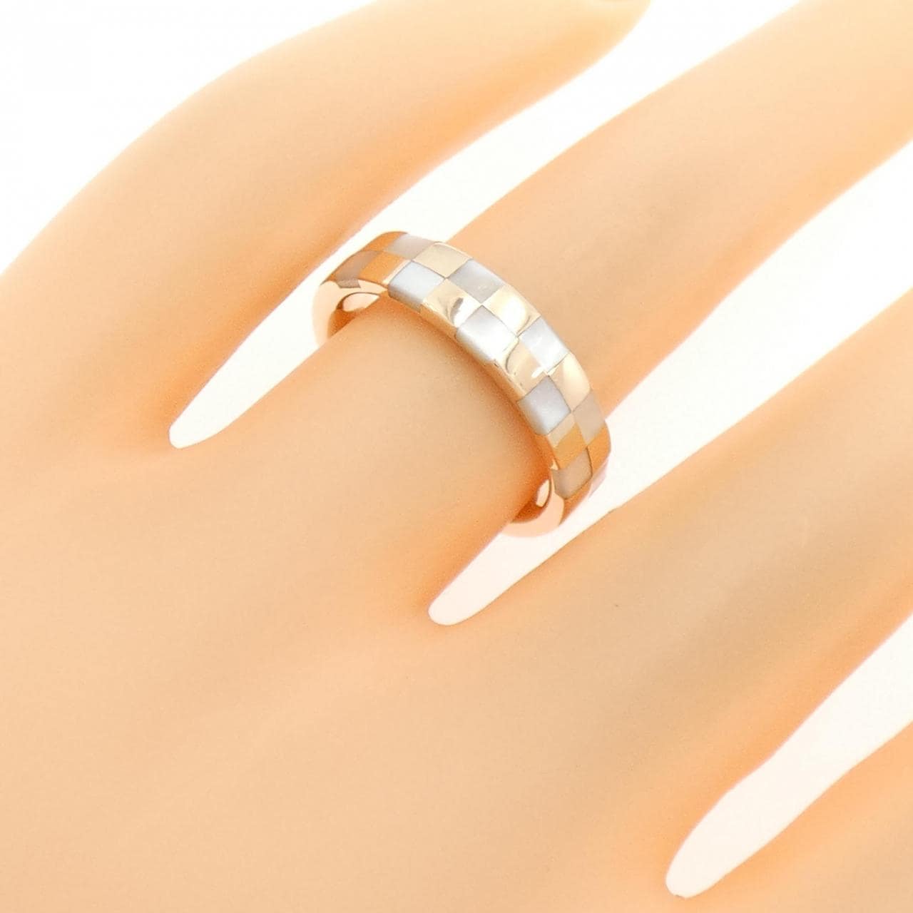 Tasaki mother-of-pearl ring