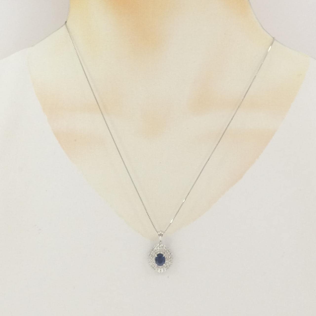 PT900/PT850 サファイヤ ネックレス 1.28CT