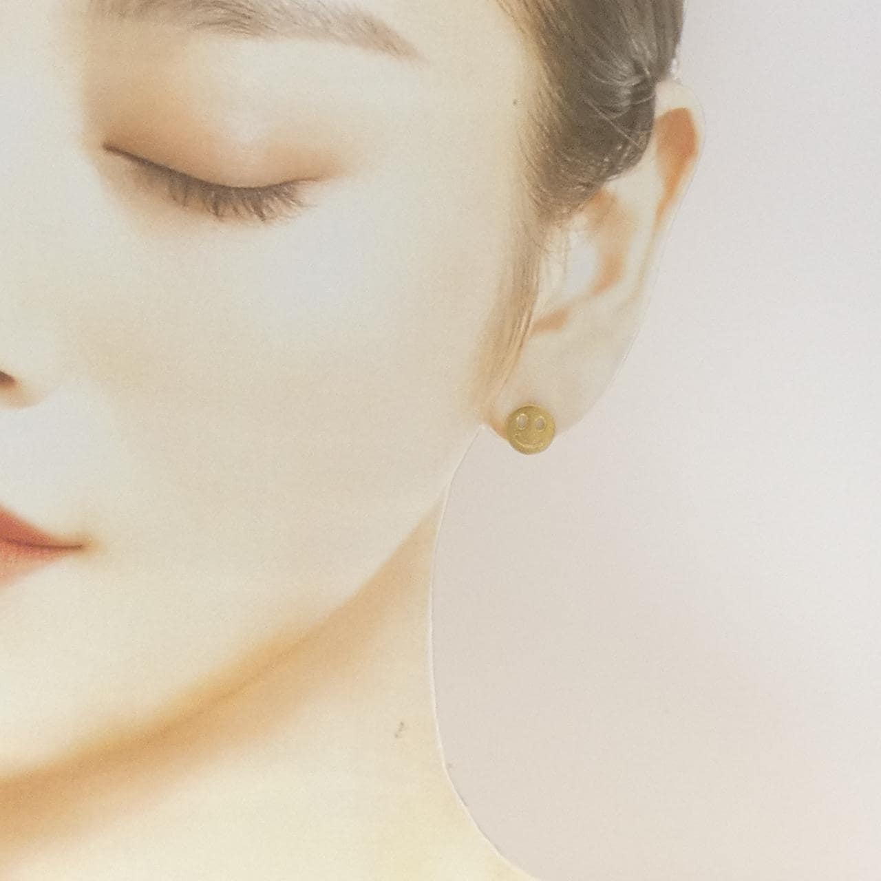K18YG スマイル ピアス