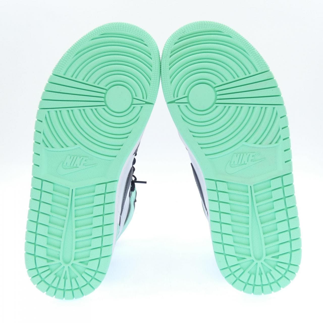 ナイキ ジョーダン NIKE JORDAN DZ5485-130 スニーカー