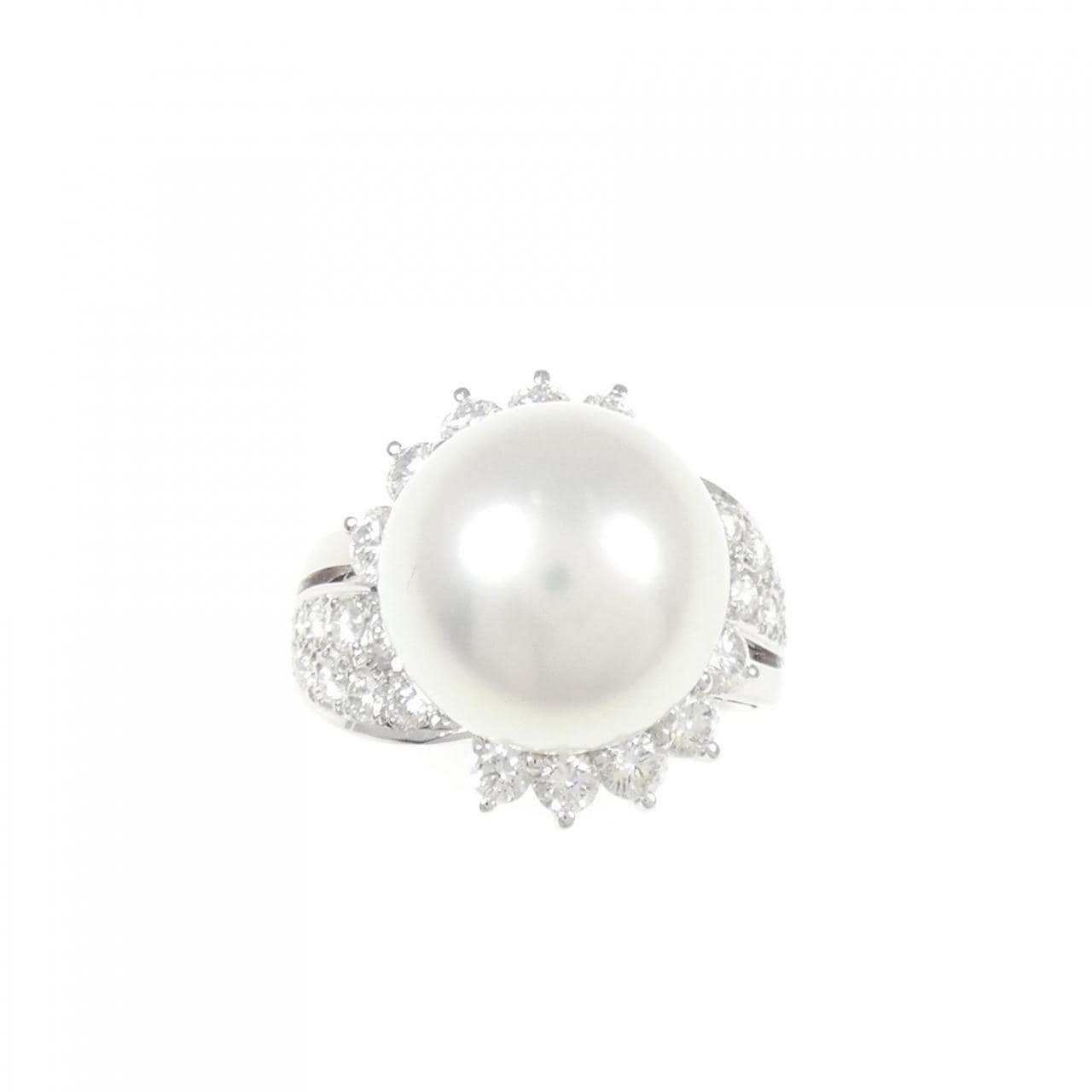 MIKIMOTO White Butterfly Pearl ring