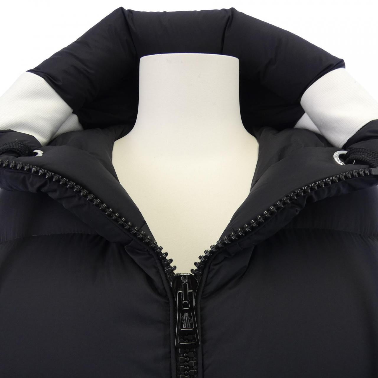 モンクレール MONCLER ODART ダウンジャケット