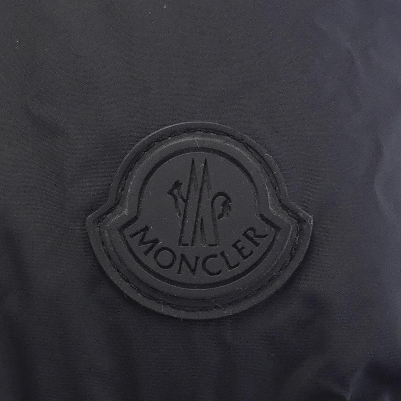 モンクレール MONCLER MONTCLA ダウンジャケット