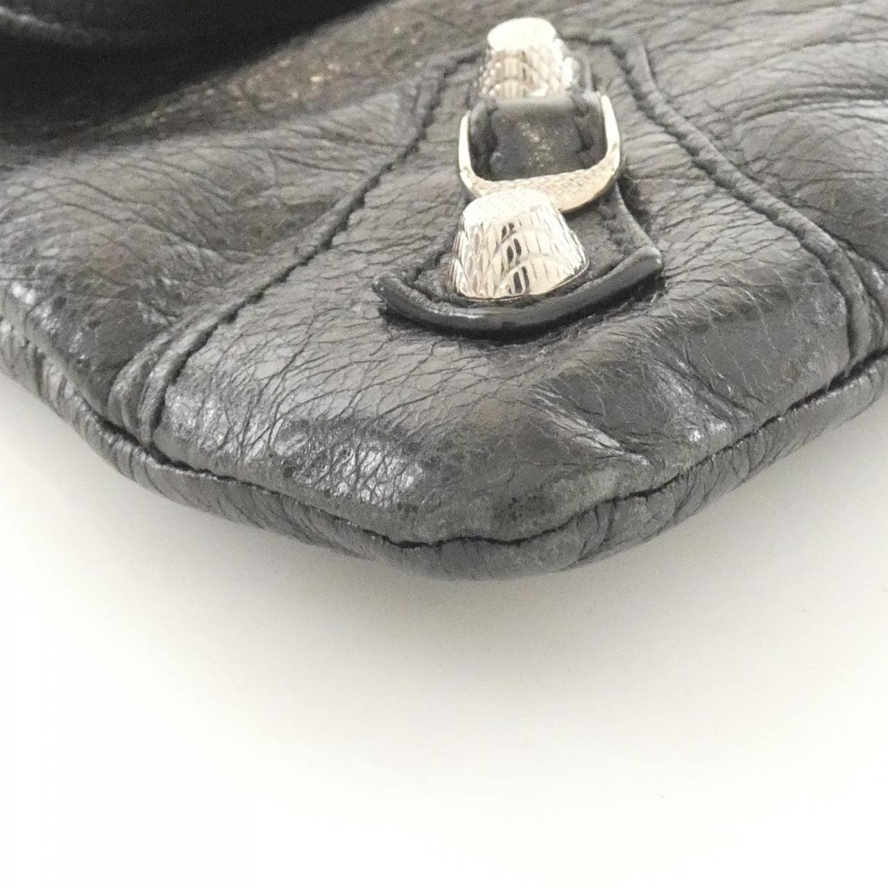 バレンシアガ ジャイアント エンベロープ 327079 D94IN ショルダーバッグ