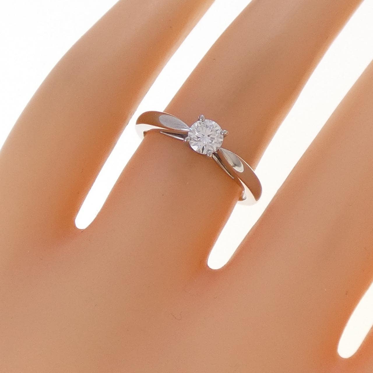 ヴァンクリーフ&アーペル ボヌール リング 0.30CT D VVS1 EXT