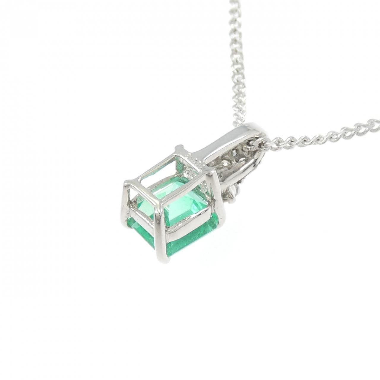 PT900/PT850 エメラルド ネックレス