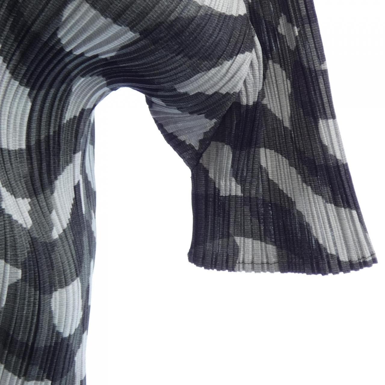 プリーツプリーズ PLEATS PLEASE 2007 PP73-JK781 7562093 トップス