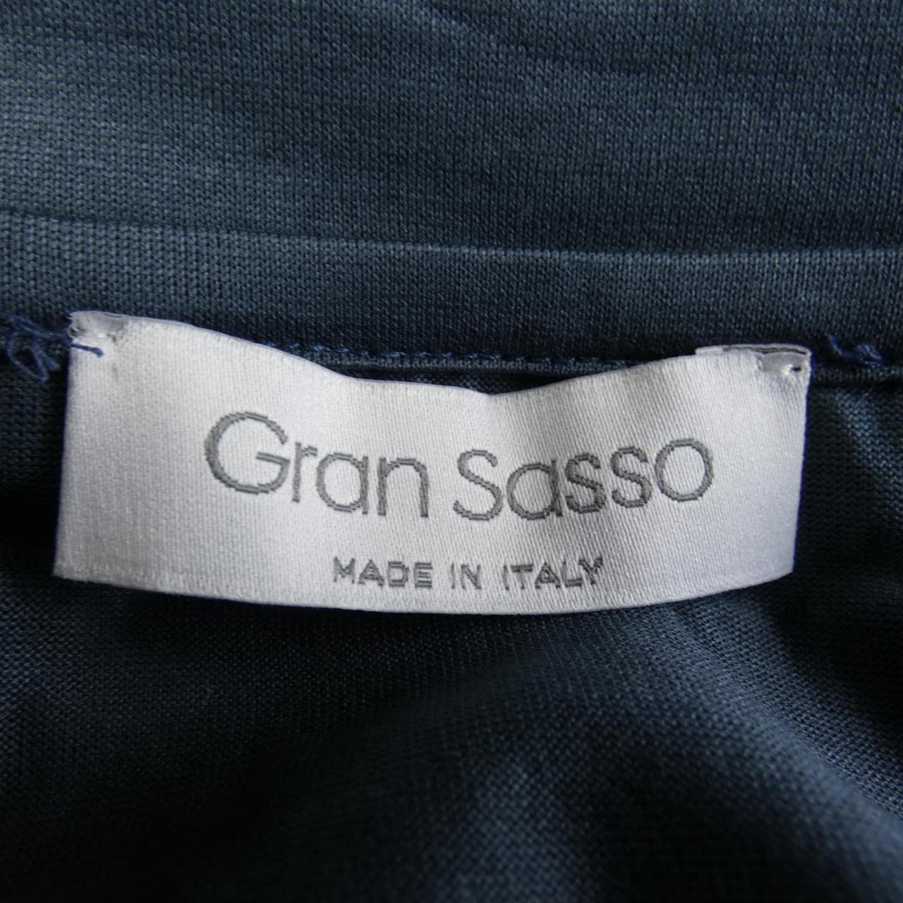 グランサッソ Gran Sasso トップス