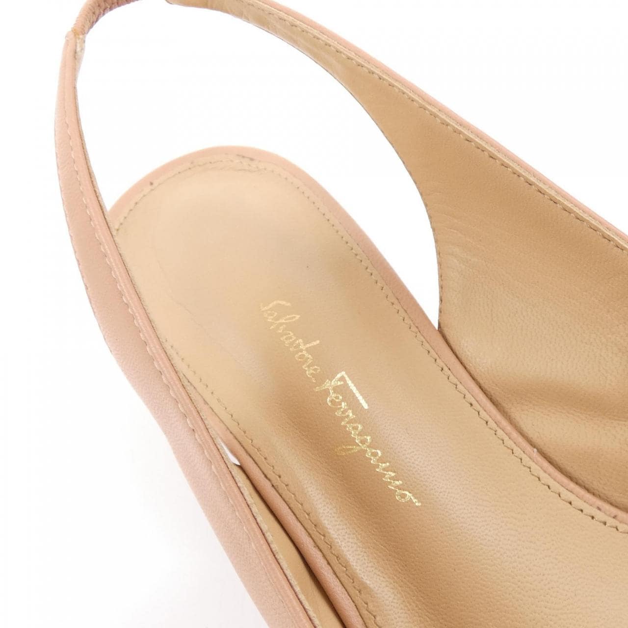 サルヴァトーレフェラガモ SALVATORE FERRAGAMO GC05169 パンプス