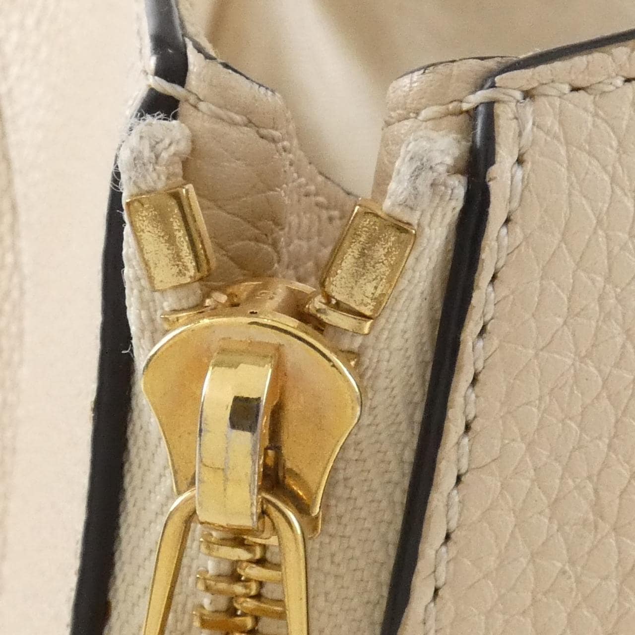 ロエベ ハンモック スモール 387 12KN60 ショルダーバッグ