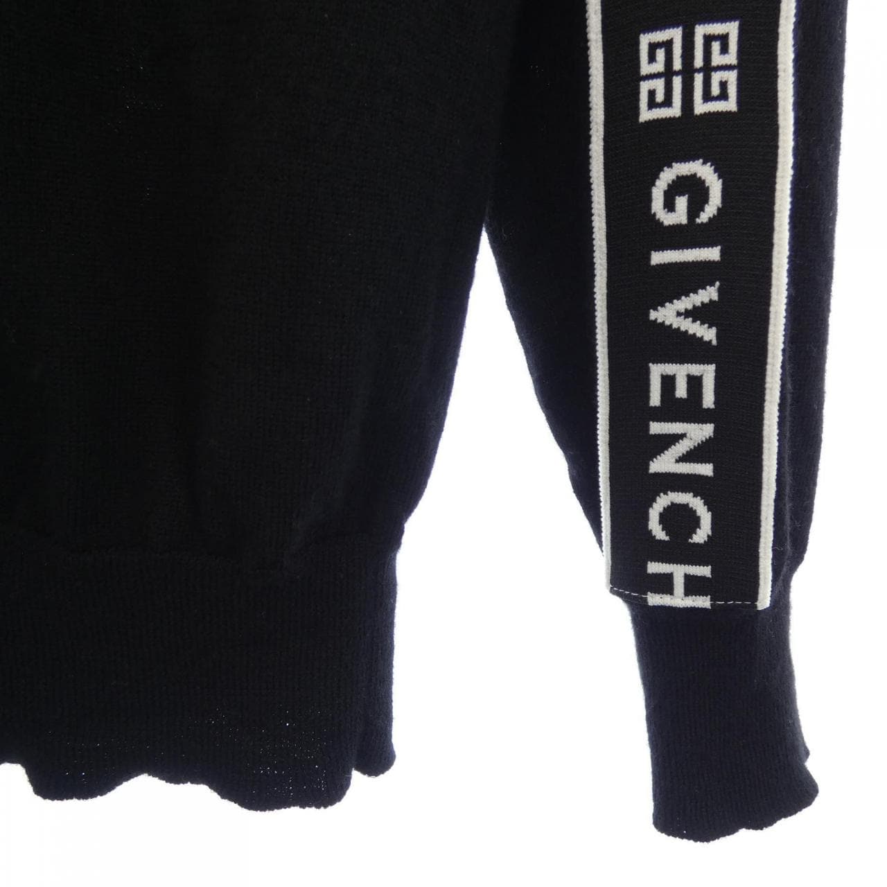 GIVENCHY GIVENCHY knitwear