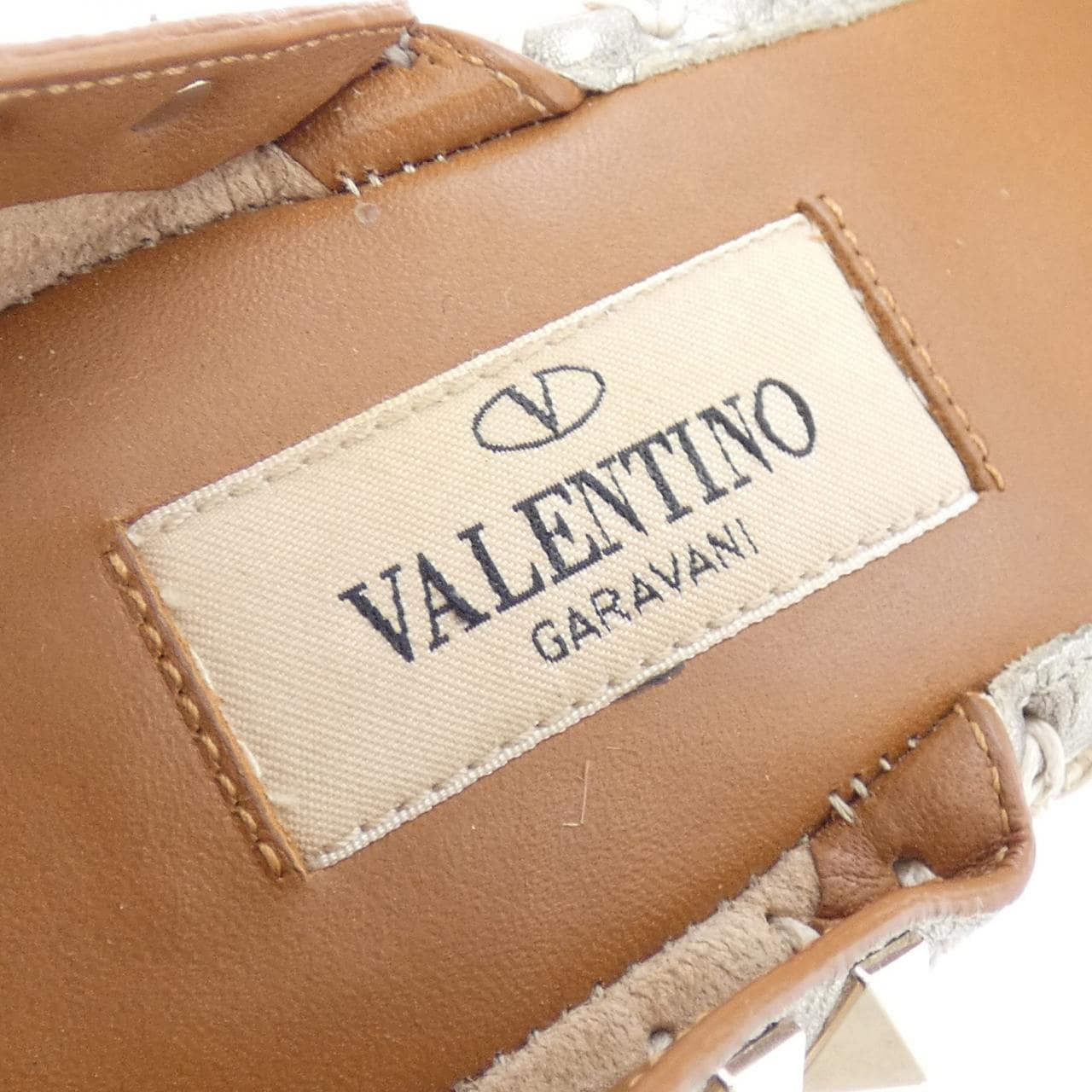 ヴァレンティノガラヴァーニ VALENTINO GARAVANI TK090235 サンダル