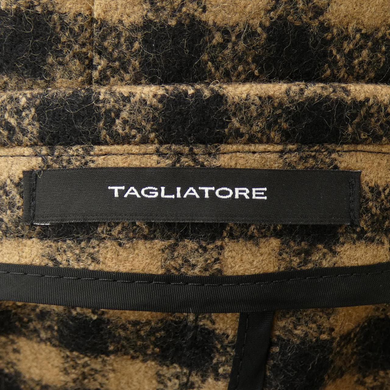 タリアトーレ TAGLIATORE ジャケット