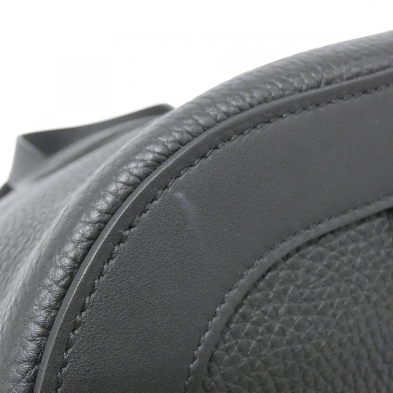 エルメス イン ザ ループ 23cm 084116CK バッグ