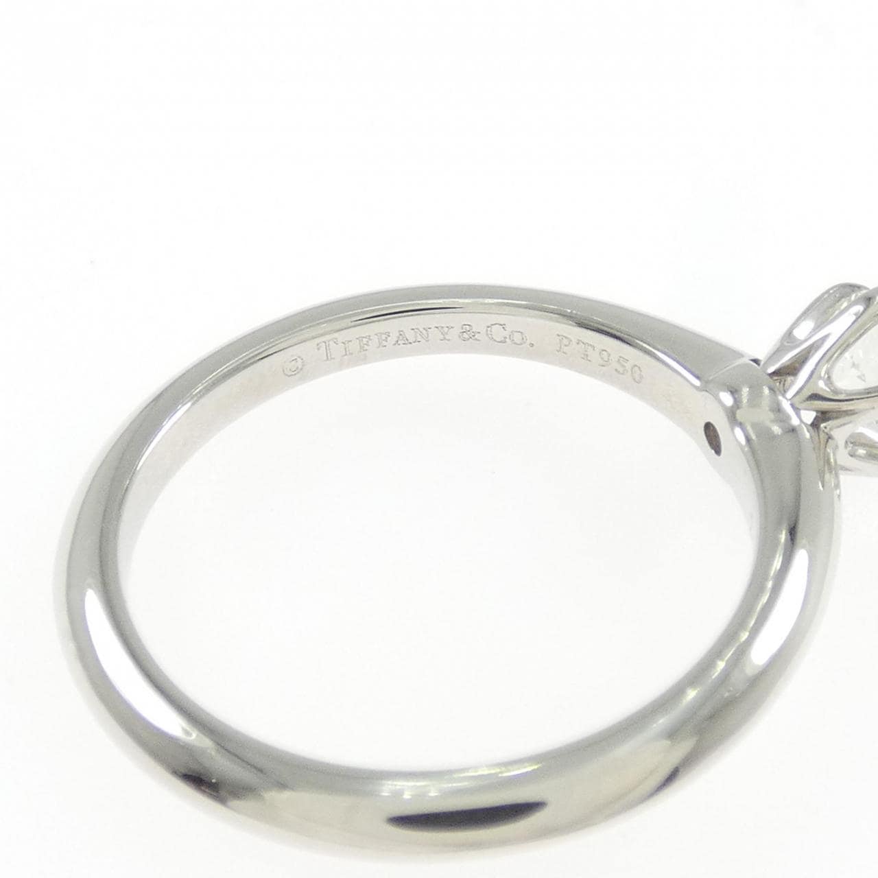 ティファニー クラシックソリティア リング 0.44CT